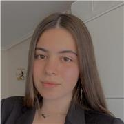 Profesora de clases particulares para niños de primaria